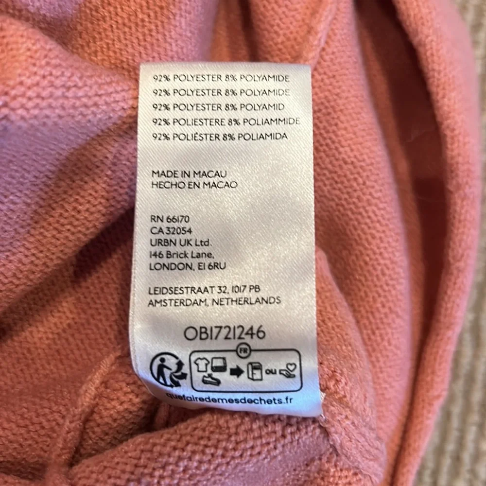NWT: Free People Pink V-Neck Sweater - Picture 9 of 10